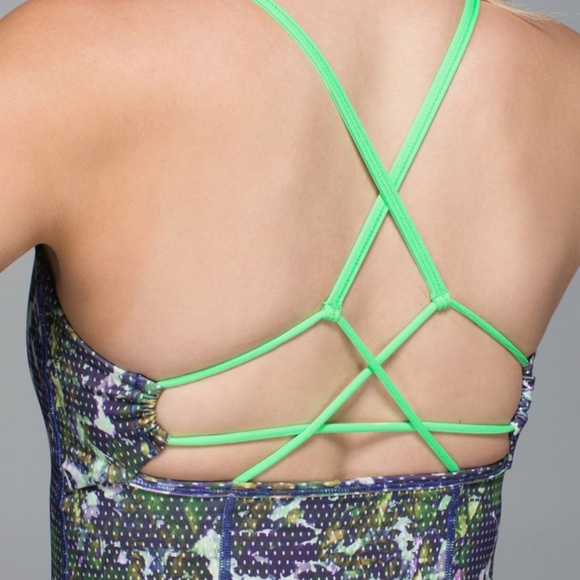 Lululemon NWOT Dancing Warrior Tank (8) - Picture 12 of 16